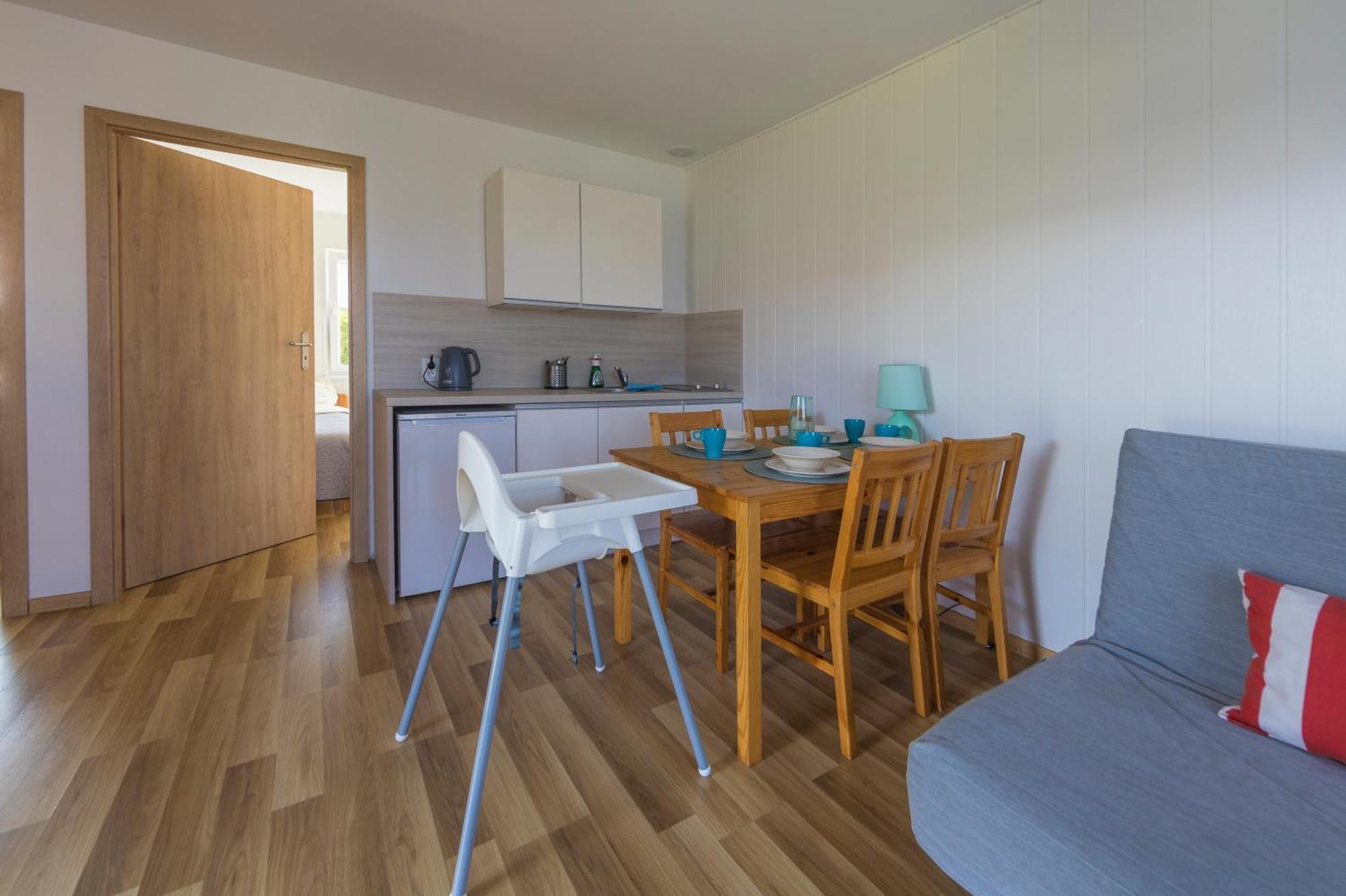 Bursztyn II Domki Apartamenty Pokoje W Sarbinowie Blisko Morza 萨比诺瓦 外观 照片