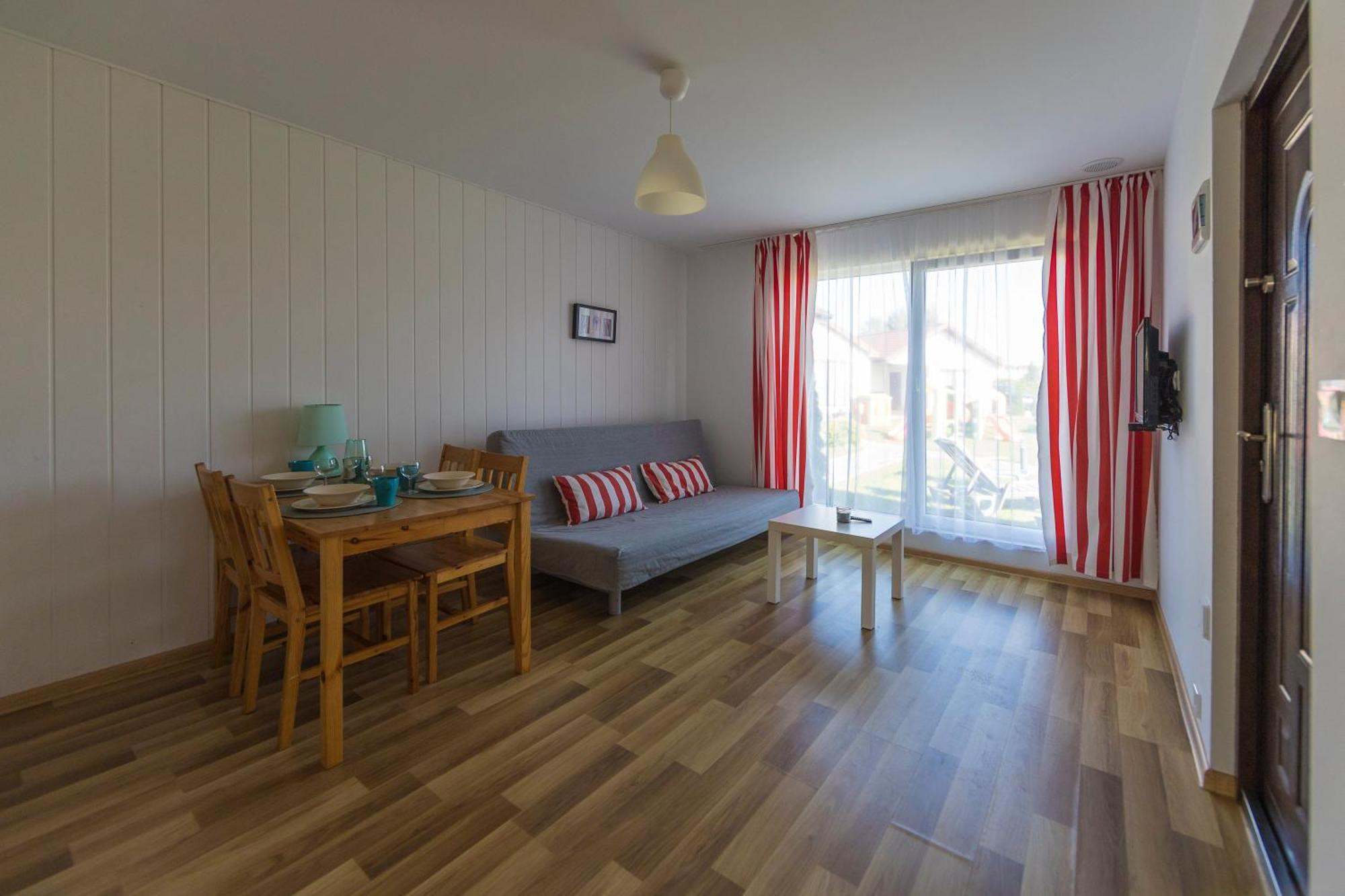 Bursztyn II Domki Apartamenty Pokoje W Sarbinowie Blisko Morza 萨比诺瓦 外观 照片