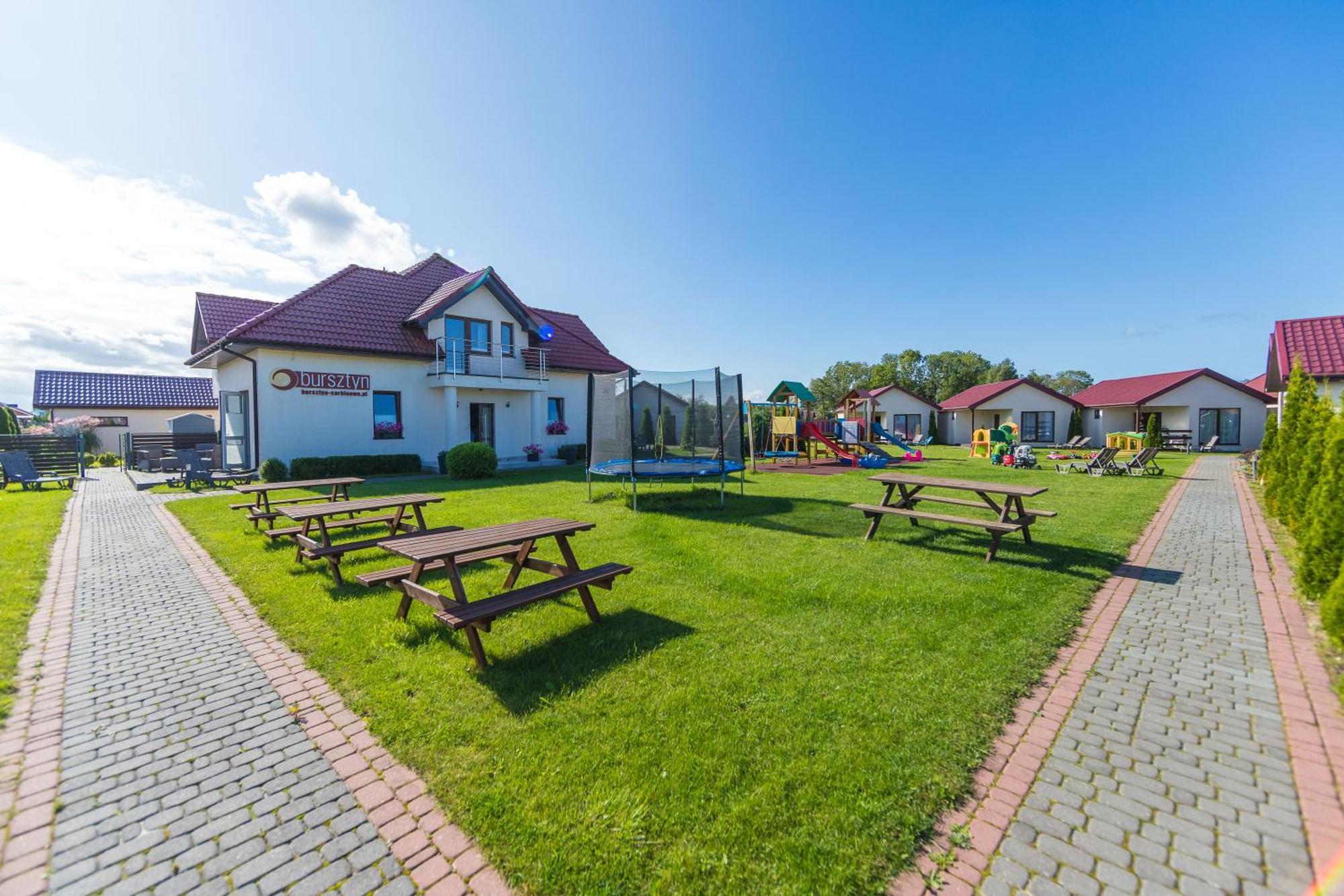 Bursztyn II Domki Apartamenty Pokoje W Sarbinowie Blisko Morza 萨比诺瓦 外观 照片