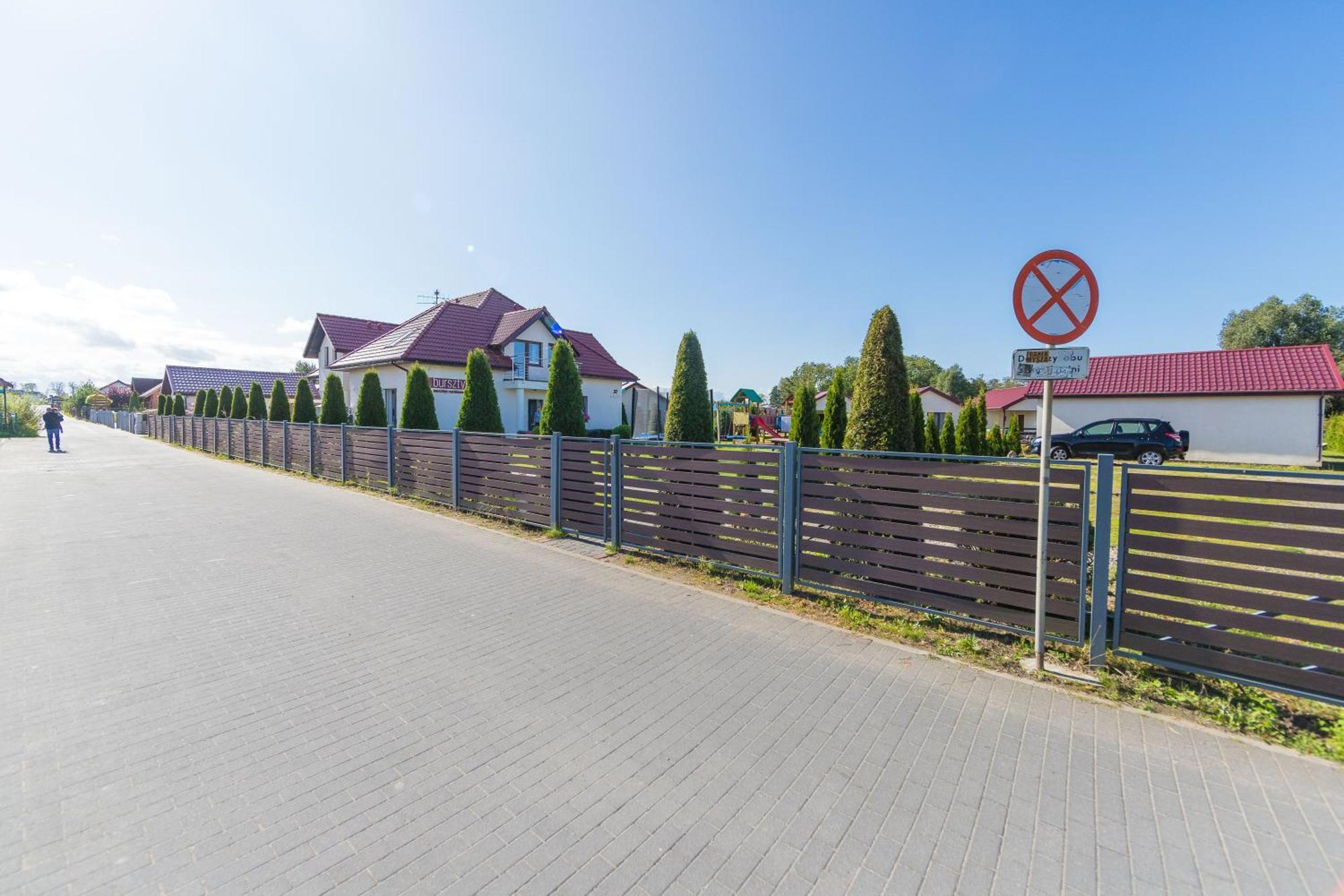 Bursztyn II Domki Apartamenty Pokoje W Sarbinowie Blisko Morza 萨比诺瓦 外观 照片