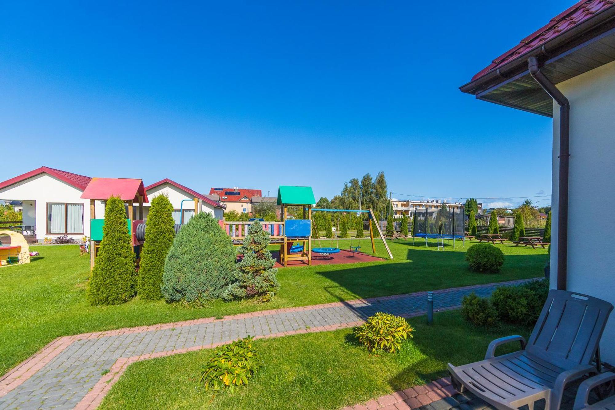 Bursztyn II Domki Apartamenty Pokoje W Sarbinowie Blisko Morza 萨比诺瓦 外观 照片