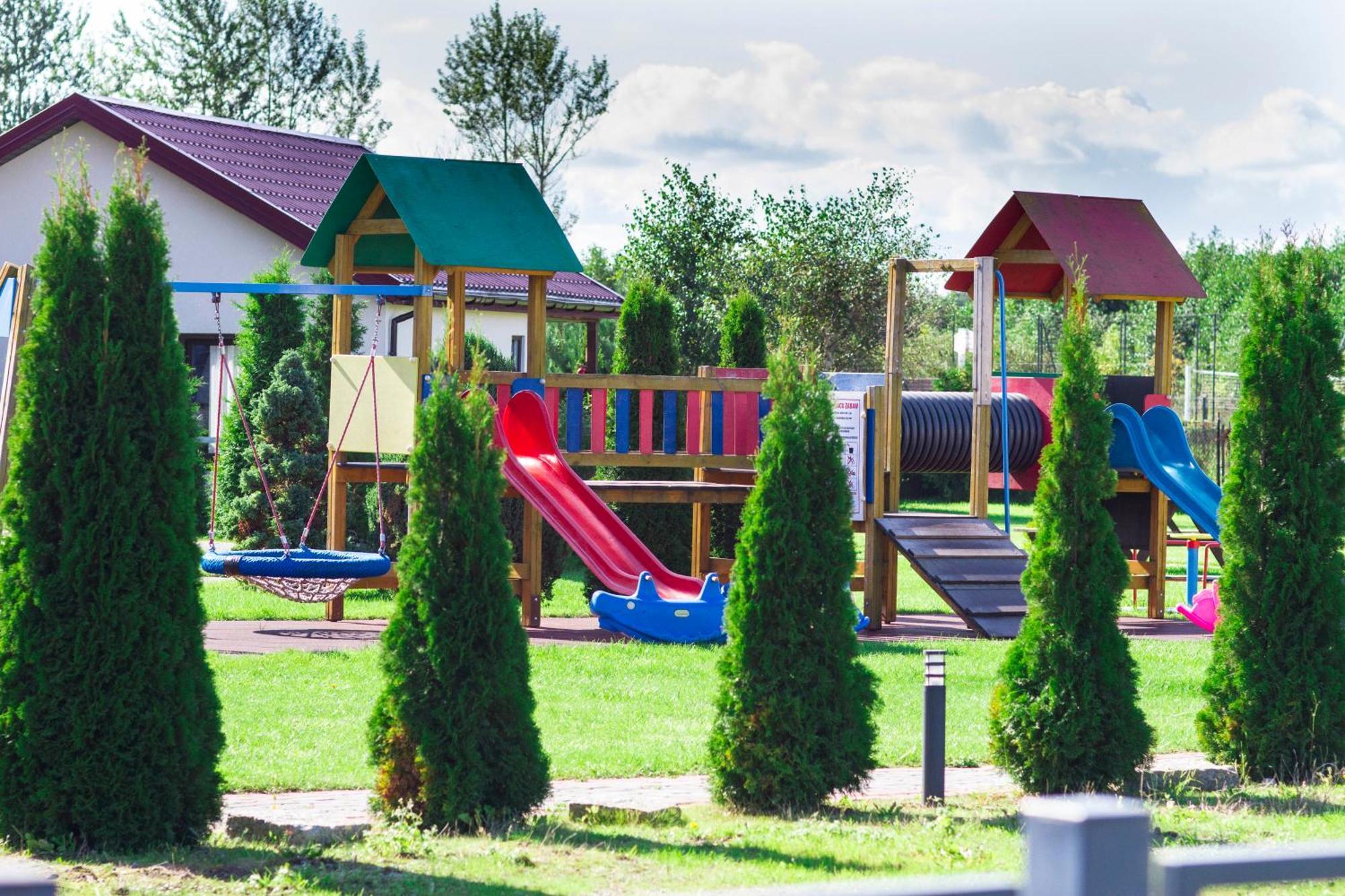 Bursztyn II Domki Apartamenty Pokoje W Sarbinowie Blisko Morza 萨比诺瓦 外观 照片