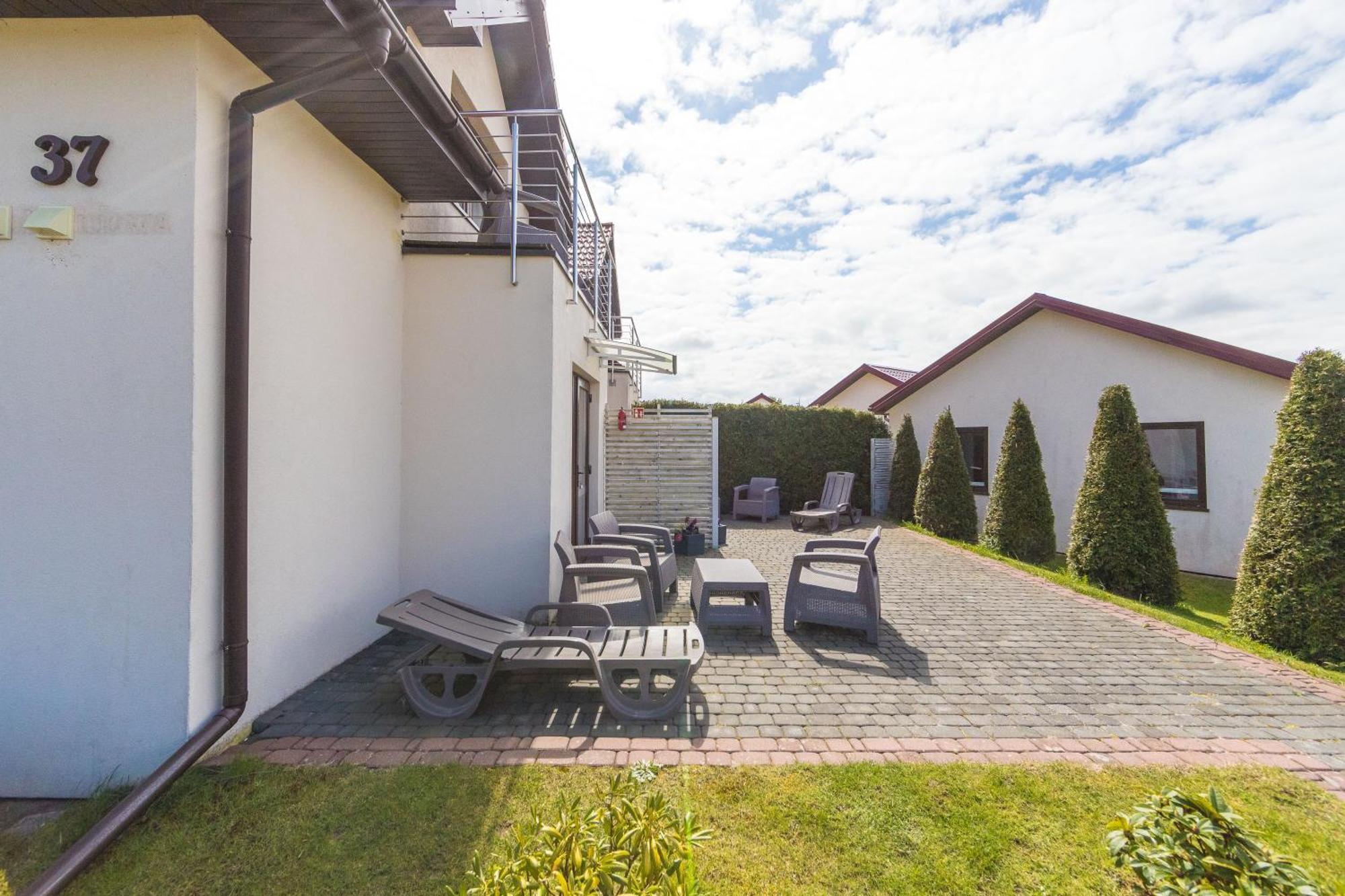 Bursztyn II Domki Apartamenty Pokoje W Sarbinowie Blisko Morza 萨比诺瓦 外观 照片